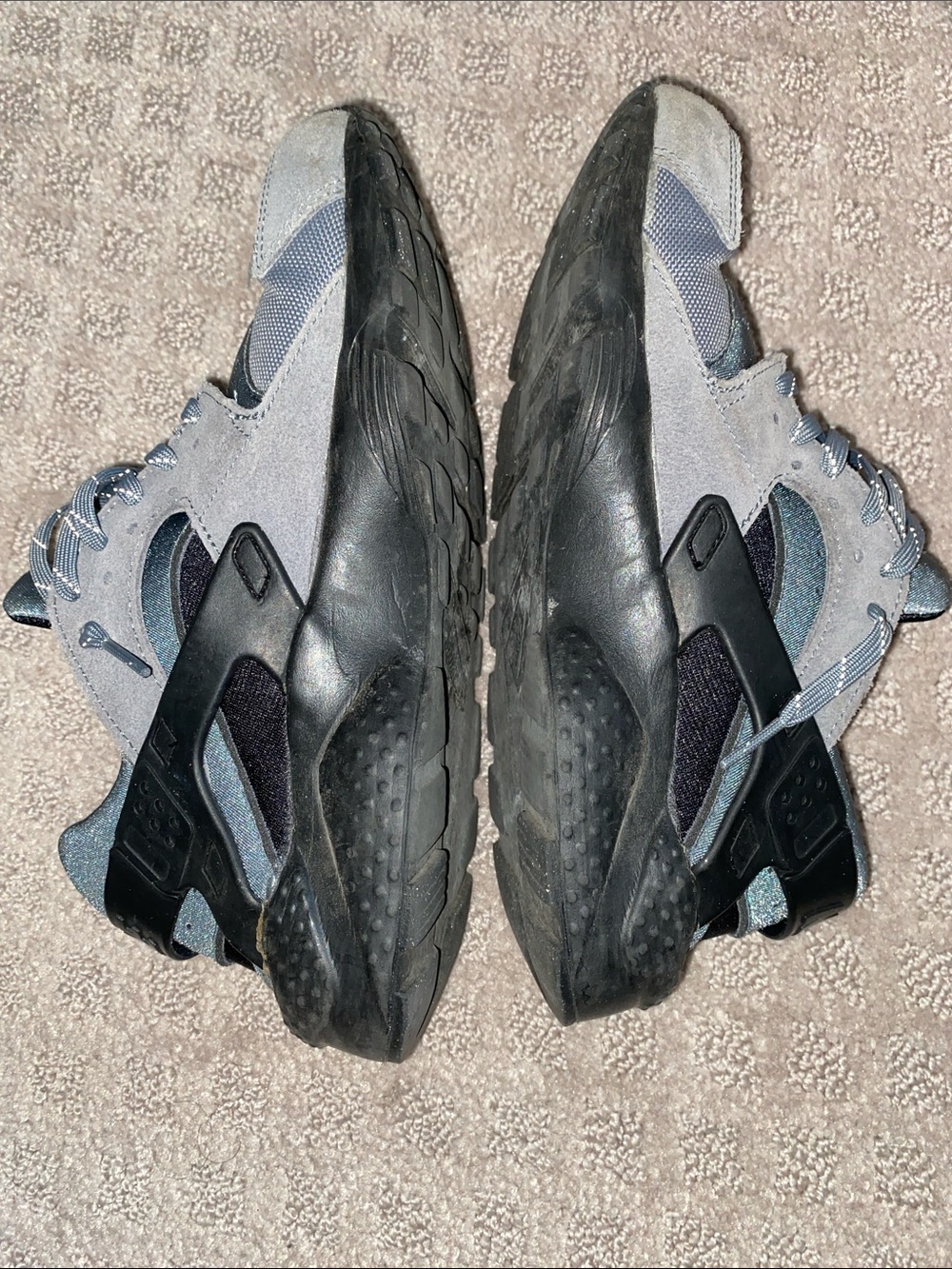 Nike Huarache Sneakers - Picture 4 of 7